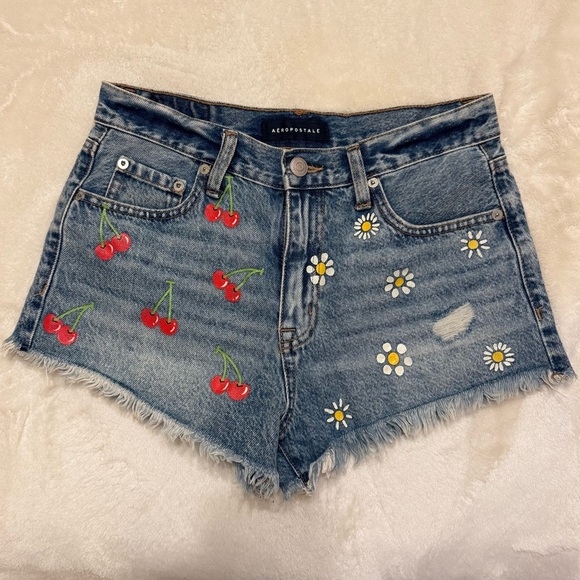 Aeropostale Blue Jean Shorts with Cherry and Daisy Embroidery Size 6 - Picture 1 of 4